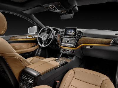 2016-Mercedes-Benz-GLE-Coupe-39