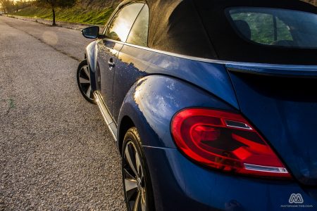 Prueba: Volkswagen Beetle Cabrio 1.4 TSI 160 CV R-Line (equipamiento, comportamiento, conclusión)