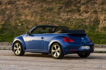 Prueba: Volkswagen Beetle Cabrio 1.4 TSI 160 CV R-Line (equipamiento, comportamiento, conclusión)