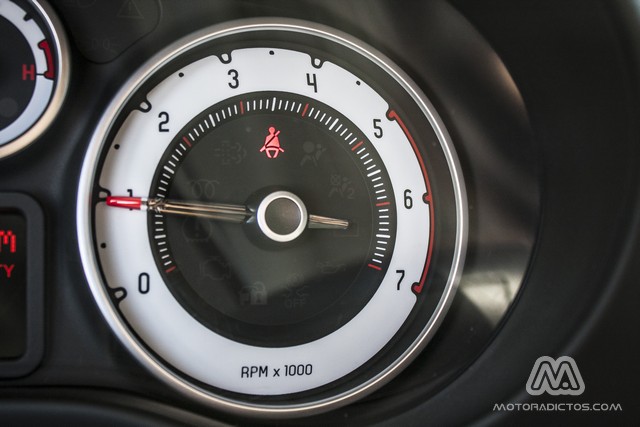 Prueba: Fiat 500L Trekking 1.6 Multijet 105 CV (equipamiento, comportamiento, conclusión) 6