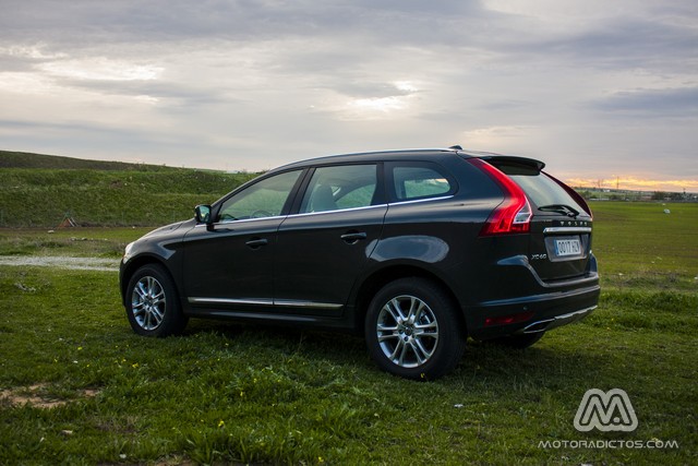 Prueba: Volvo XC60 D4 FWD 181 CV (diseño, habitáculo, mecánica)