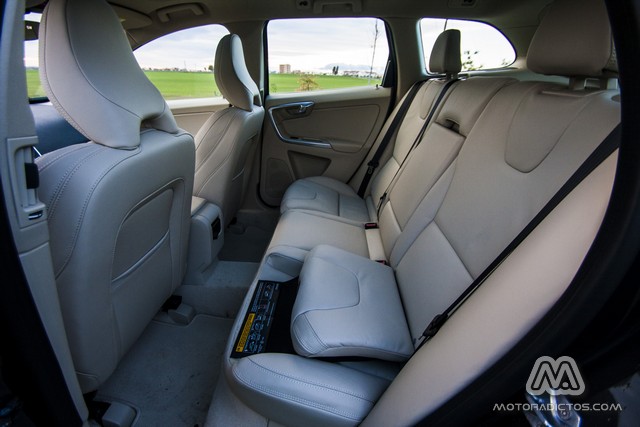 Prueba: Volvo XC60 D4 FWD (diseño, habitáculo, mecánica) 7