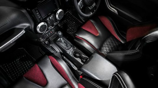 2015-jeep-wrangler-sahara-black-hawk-edition-by-kahn-design_10