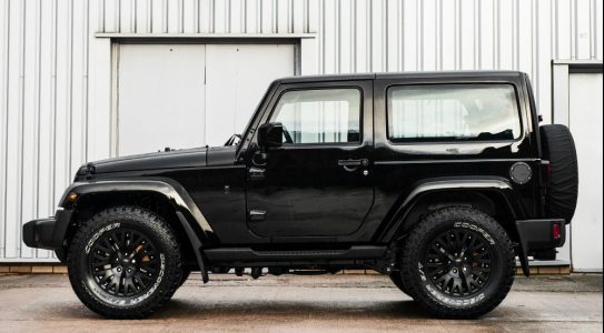 2015-jeep-wrangler-sahara-black-hawk-edition-by-kahn-design_2