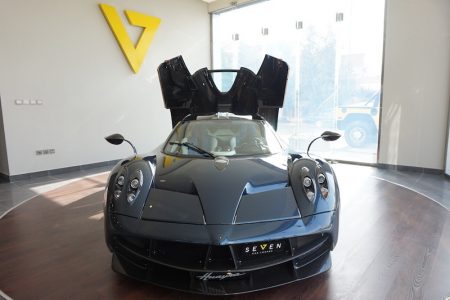 A la venta el único Pagani Huayra azul del mercado