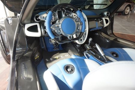 A la venta el único Pagani Huayra azul del mercado