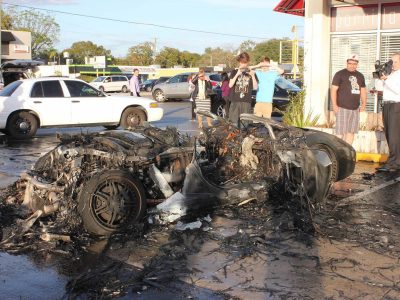 Arde un Lamborghini Gallardo en Florida mientras lo estaban probando