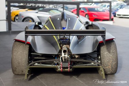 A la venta un impresionante Praga R1 Turbo