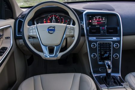 Prueba: Volvo XC60 D4 FWD 181 CV (equipamiento, comportamiento, conclusión)