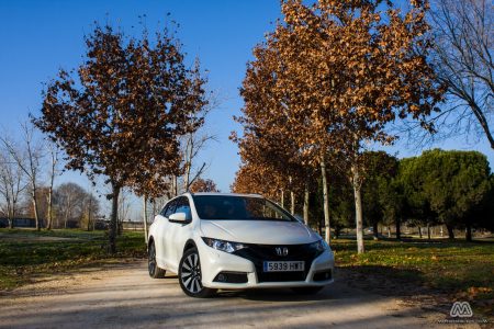 Prueba: Honda Civic Tourer 1.6 i-DTEC 120 CV Lifestyle (equipamiento, comportamiento, conclusión)