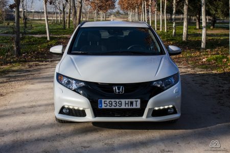 Prueba: Honda Civic Tourer 1.6 i-DTEC 120 CV Lifestyle (equipamiento, comportamiento, conclusión)