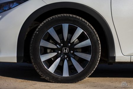 Prueba: Honda Civic Tourer 1.6 i-DTEC 120 CV Lifestyle (equipamiento, comportamiento, conclusión)