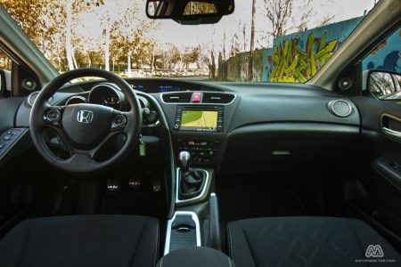 Prueba: Honda Civic Tourer 1.6 i-DTEC 120 CV Lifestyle (equipamiento, comportamiento, conclusión)