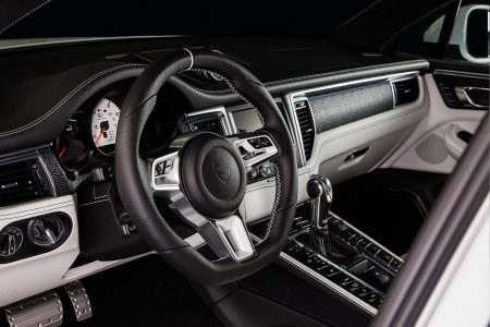 Un interior más exclusivo para tu Porsche Macan gracias a TechArt