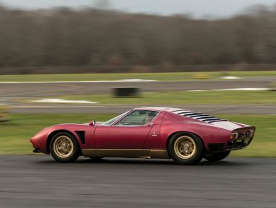 A subasta un Lamborghini Miura SVJ de 1971