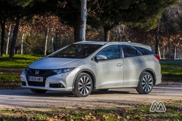 Prueba: Honda Civic Tourer 1.6 i-DTEC 120 CV Lifestyle (equipamiento, comportamiento, conclusión)