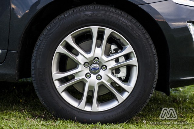 Prueba: Volvo XC60 D4 FWD 181 CV (equipamiento, comportamiento, conclusión) 9