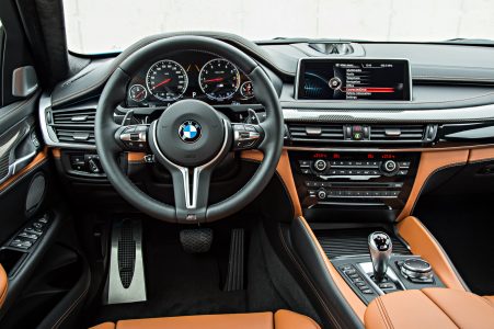 2015-BMW-X6M-117