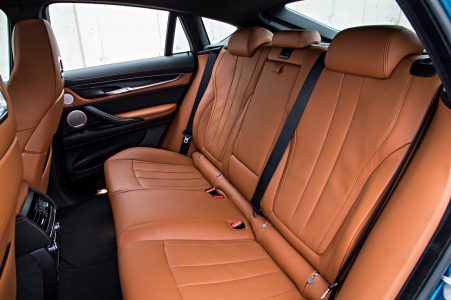 2015-BMW-X6M-129