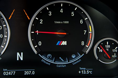 2015-BMW-X6M-136