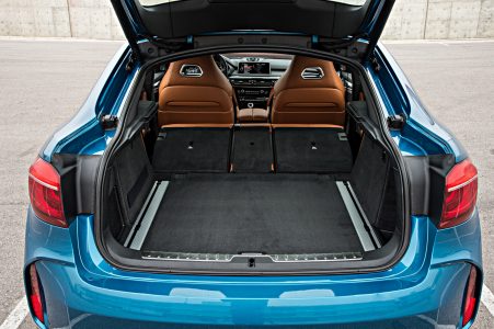 2015-BMW-X6M-148