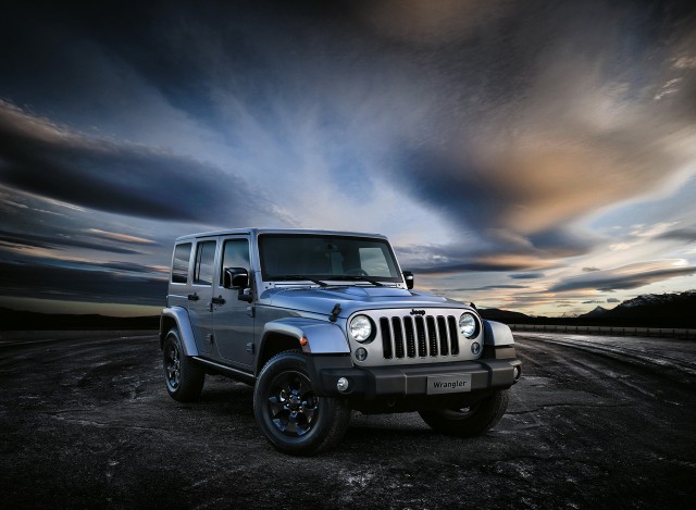 Oficial: Jeep Wrangler Black Edition II