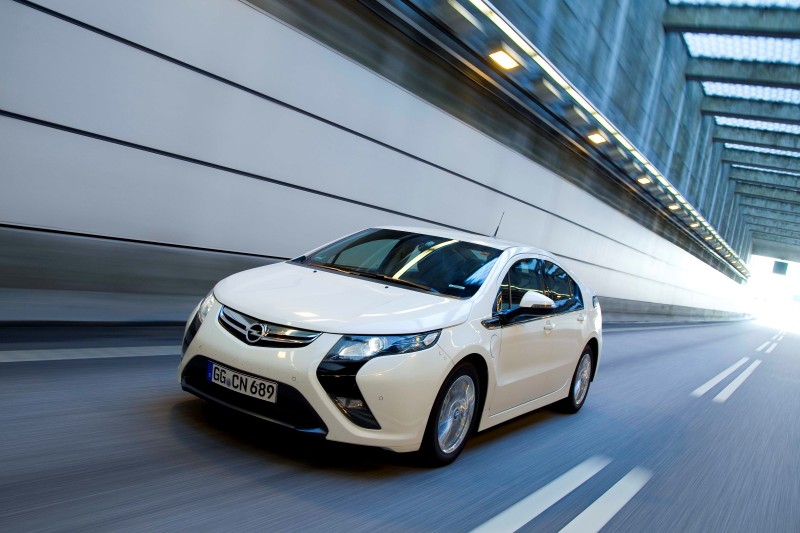 ampera012