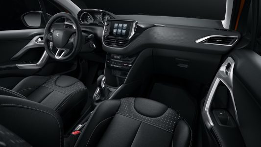 Peugeot 208 2015: Nuevos aires para el león