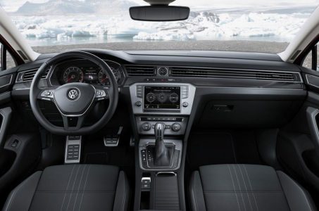 volkswagen-passat-alltrack-2015-201520111_9.jpg