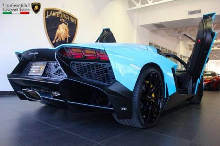 A la venta un Lamborghini Aventador Roadster 50th Anniversario