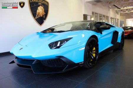 A la venta un Lamborghini Aventador Roadster 50th Anniversario