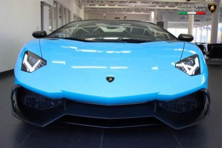 A la venta un Lamborghini Aventador Roadster 50th Anniversario