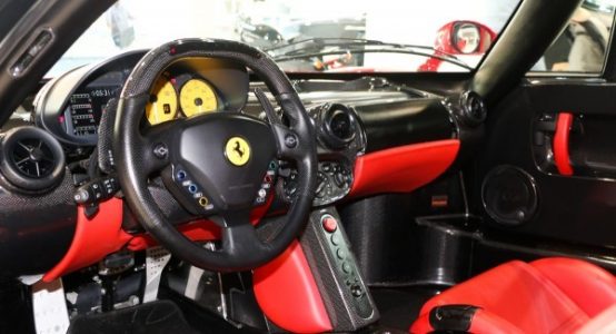 A la venta un Ferrari Enzo en Dubai