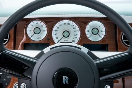 Rolls-Royce_Phantom_Serenity_4.jpg