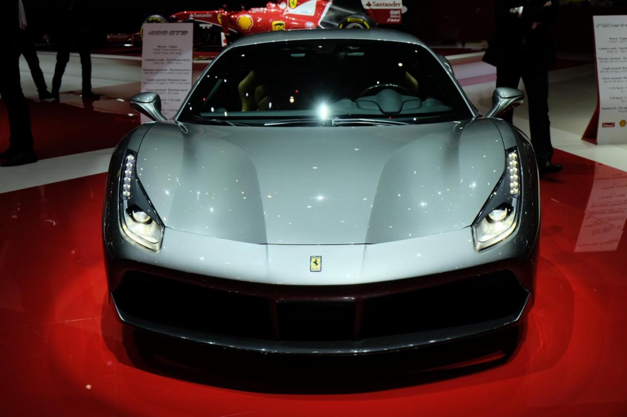 Ginebra 2015: Ferrari 488 GTB