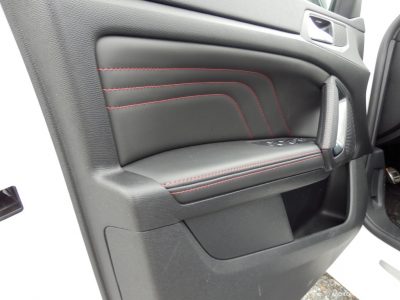 peugeot_308_gt_2015_23.jpg