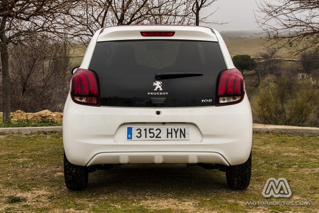 Prueba: Peugeot 108 Allure TOP! PureTech 82 CV (diseño, habitáculo, mecánica)