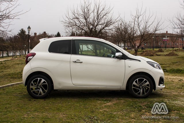 Prueba: Peugeot 108 Allure TOP! PureTech 82 CV (diseño, habitáculo, mecánica)