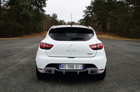 renaul-clio-rs-trophy-201520303_9.jpg