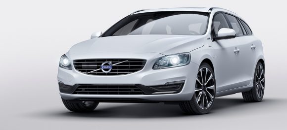 Volvo V60 D5 Twin Engine, el nuevo familiar híbrido de 230 caballos