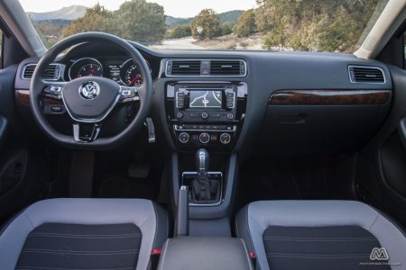 Prueba: Volkswagen Jetta TDI 150 CV DSG Sport (equipamiento, comportamiento, conclusión)