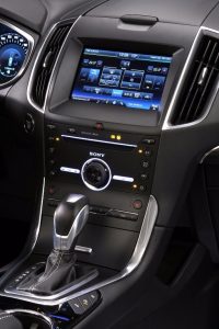 ford-galaxy-2015-201520772_6.jpg