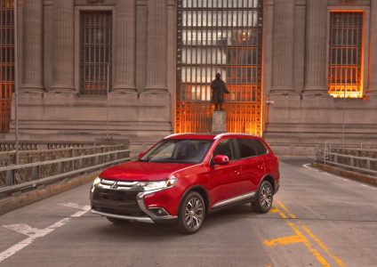 El Mitsubishi Outlander pasa por el quirófano para el Salón de Nueva York