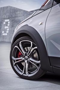 opel-adam-rocks-s-201520829_9.jpg