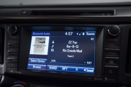toyota-rav4-hybrid-201520766_39.jpg