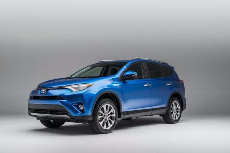 Toyota RAV4 Hybrid: Llega la variante híbrida y una renovación estética