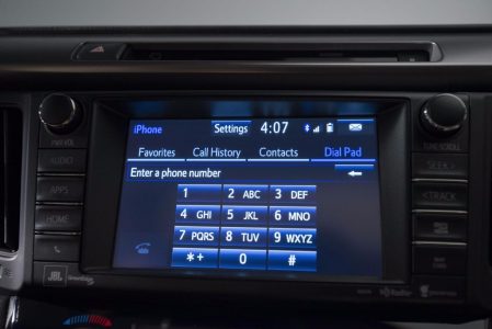 toyota-rav4-hybrid-201520766_42.jpg