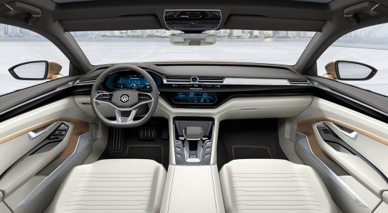 Volkswagen C Coupé GTE: ¿El eslabón perdido entre el Passat y Phaeton?