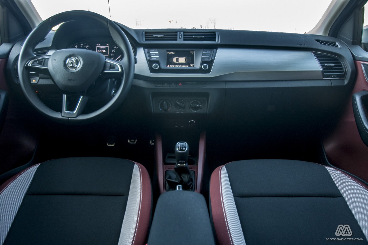 Prueba: Skoda Fabia 1.0 MPI 75 CV (diseño, habitáculo, mecánica) 7
