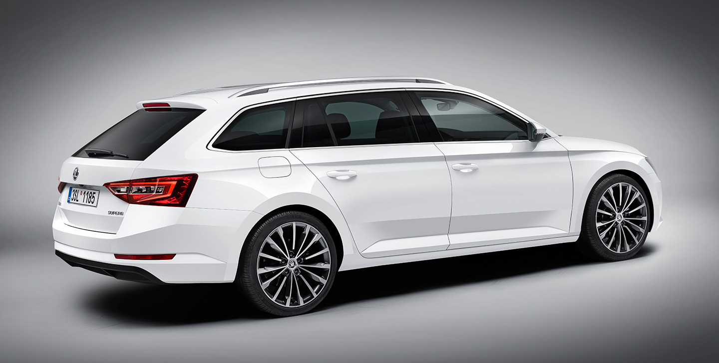 Skoda Superb Combi: Con un maletero de 660 ampliables hasta los 1.950 litros